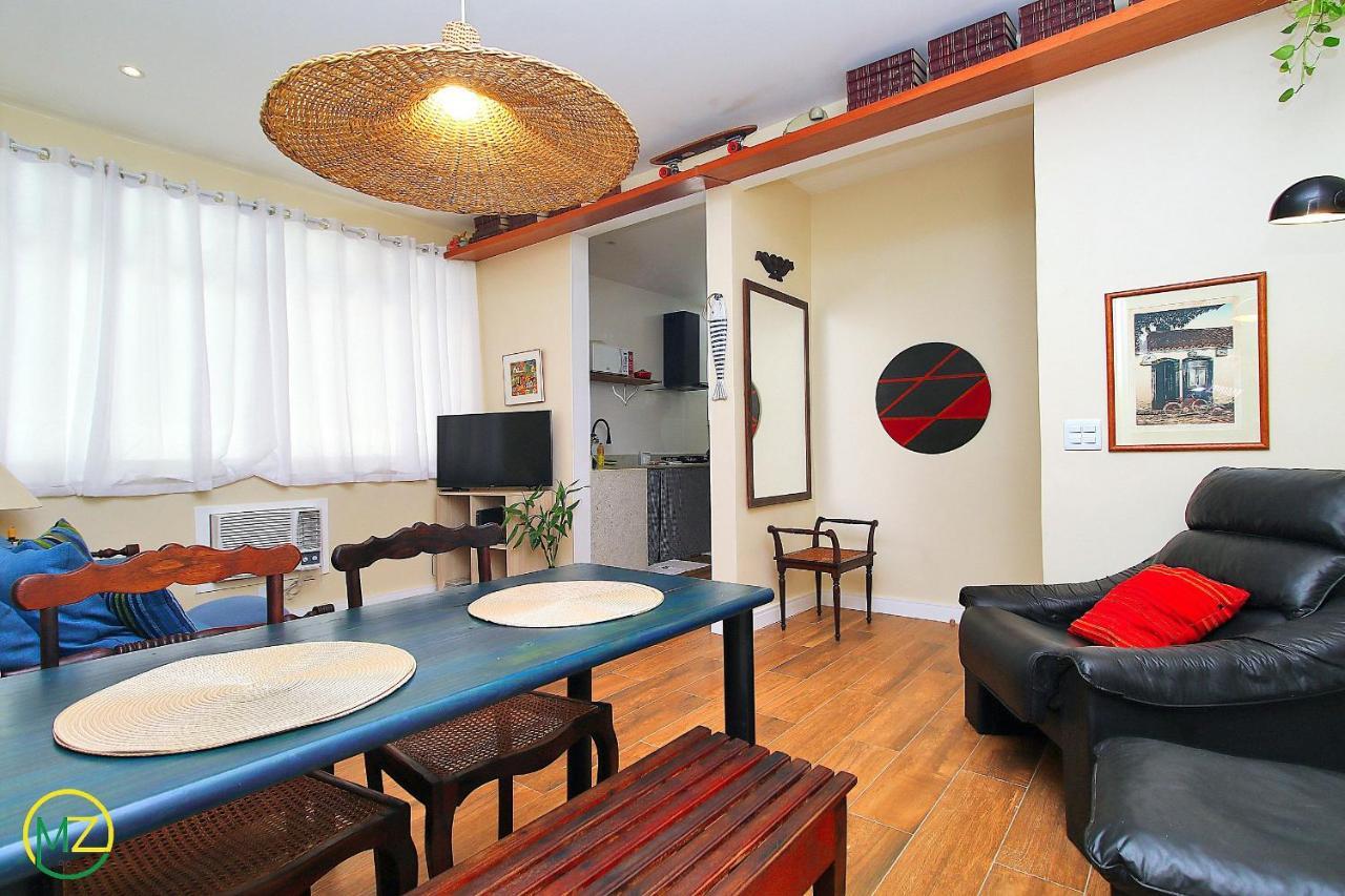 Apartamento Renovado E Amavel 2 Quartos Em Ipanema